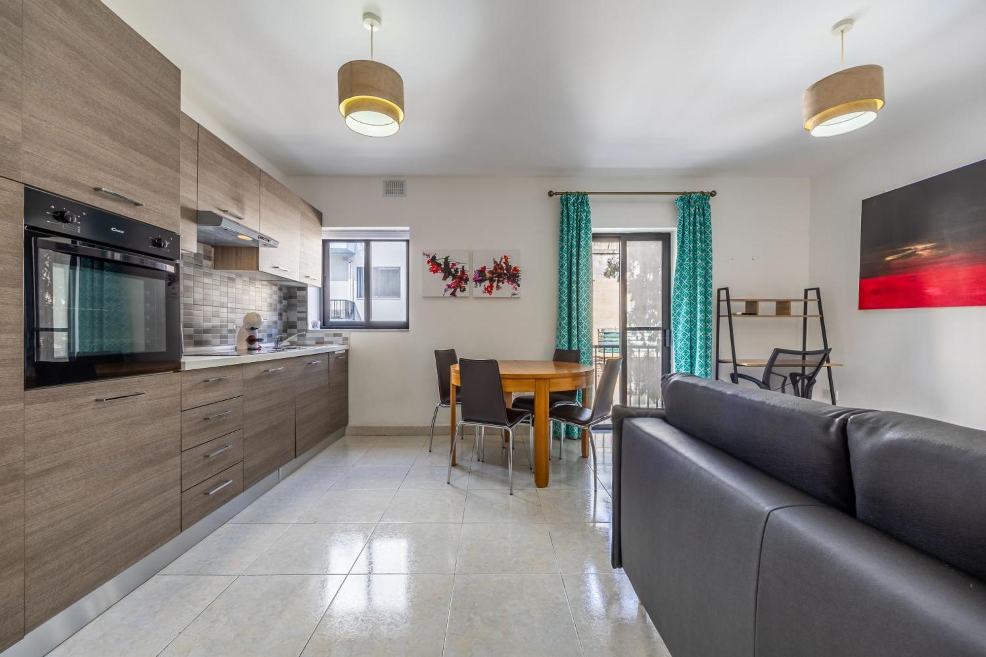 Spacious, One Bedroom In Paceville Saint Julian's